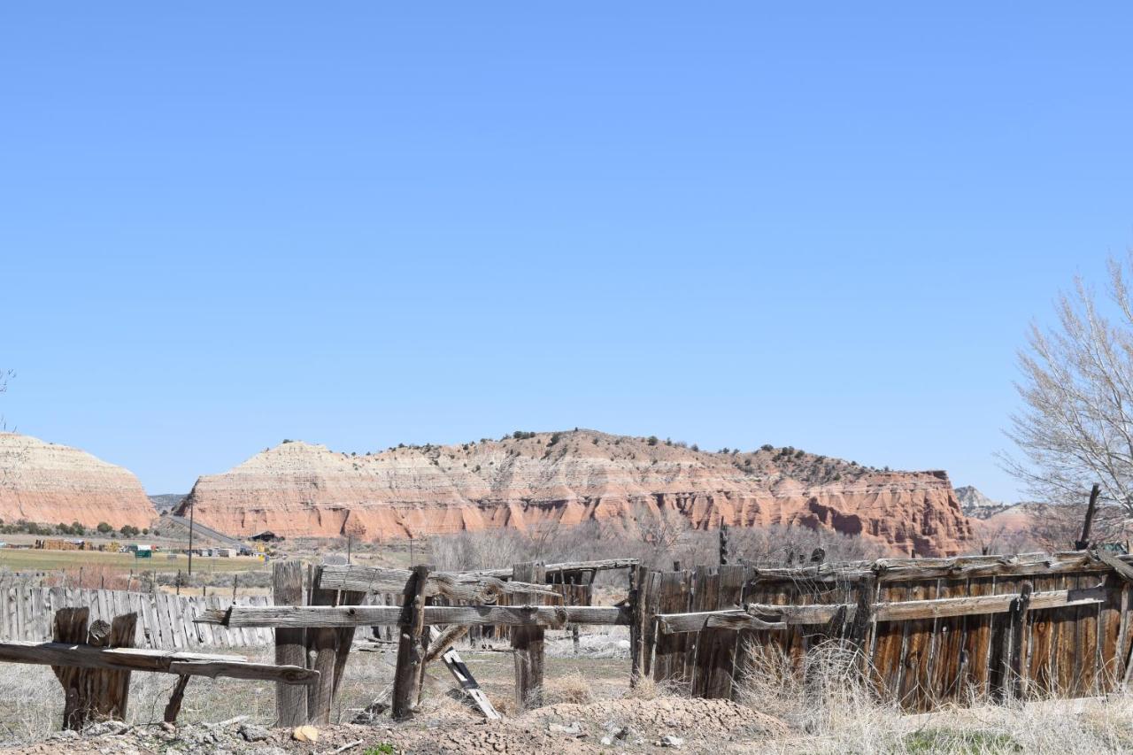 Log Cottages At Bryce Canyon #2 Cannonville Exteriör bild