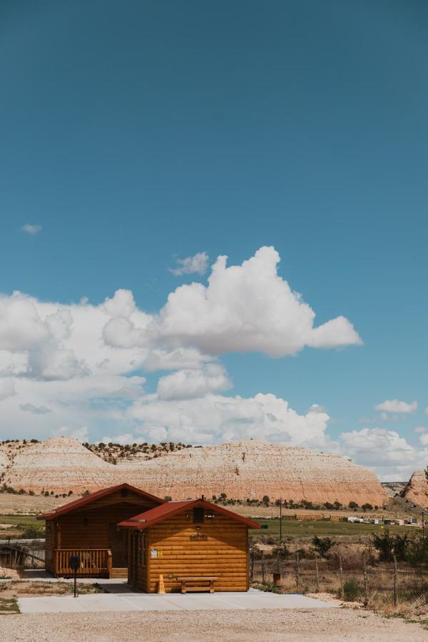 Log Cottages At Bryce Canyon #2 Cannonville Exteriör bild